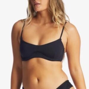 NWT Billabong Sol Searcher Kenzley Underwire Bikini Top, Black
